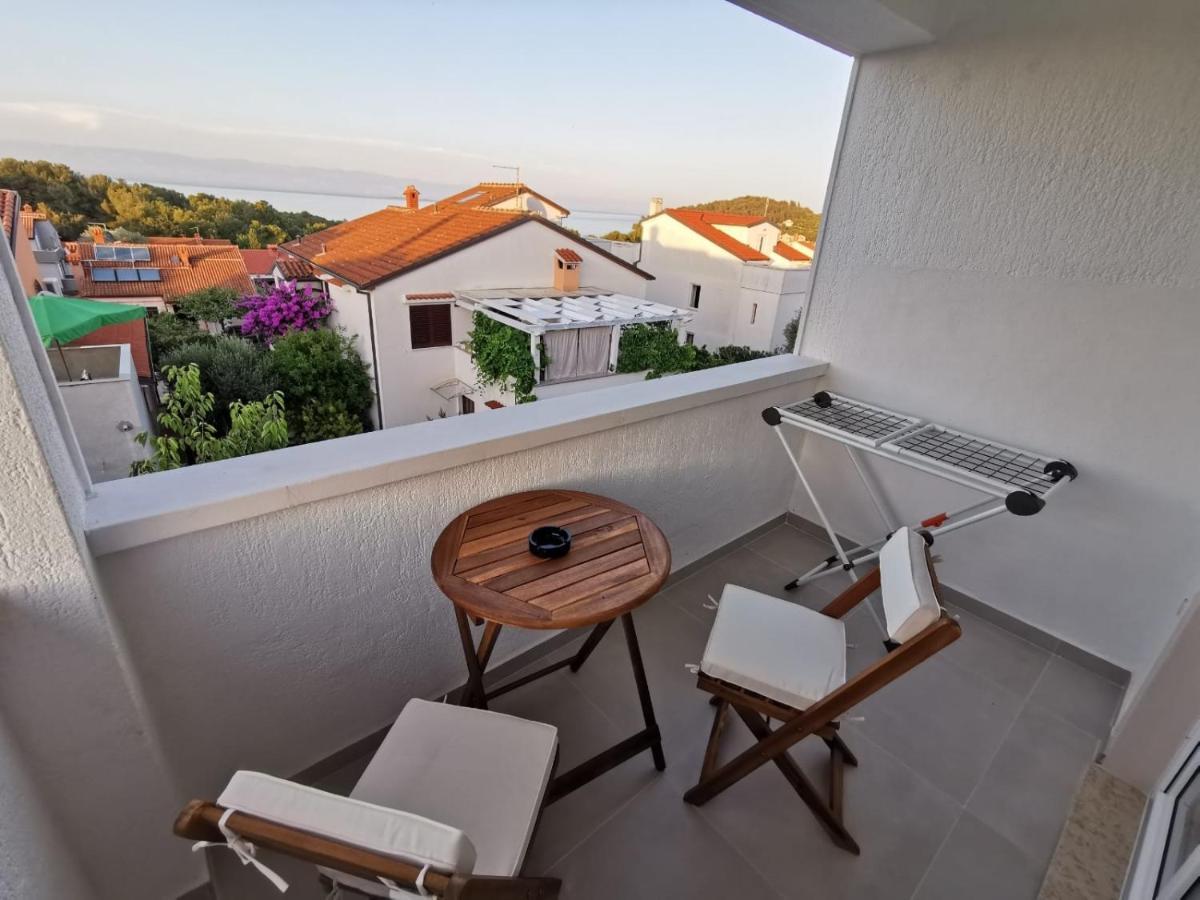 New Nikolina 4 Star Apartman Mali Lošinj Kültér fotó